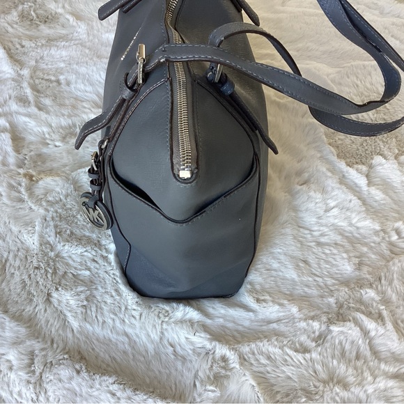 Michael Kors Handbag - Picture 10 of 12